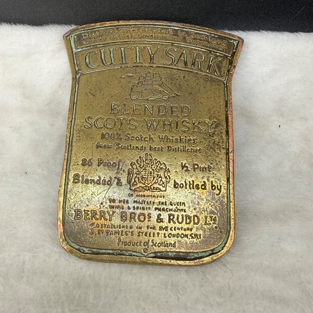 Vintage Whisky Belt Buckle Cutty Sark Blended Scots Whisky